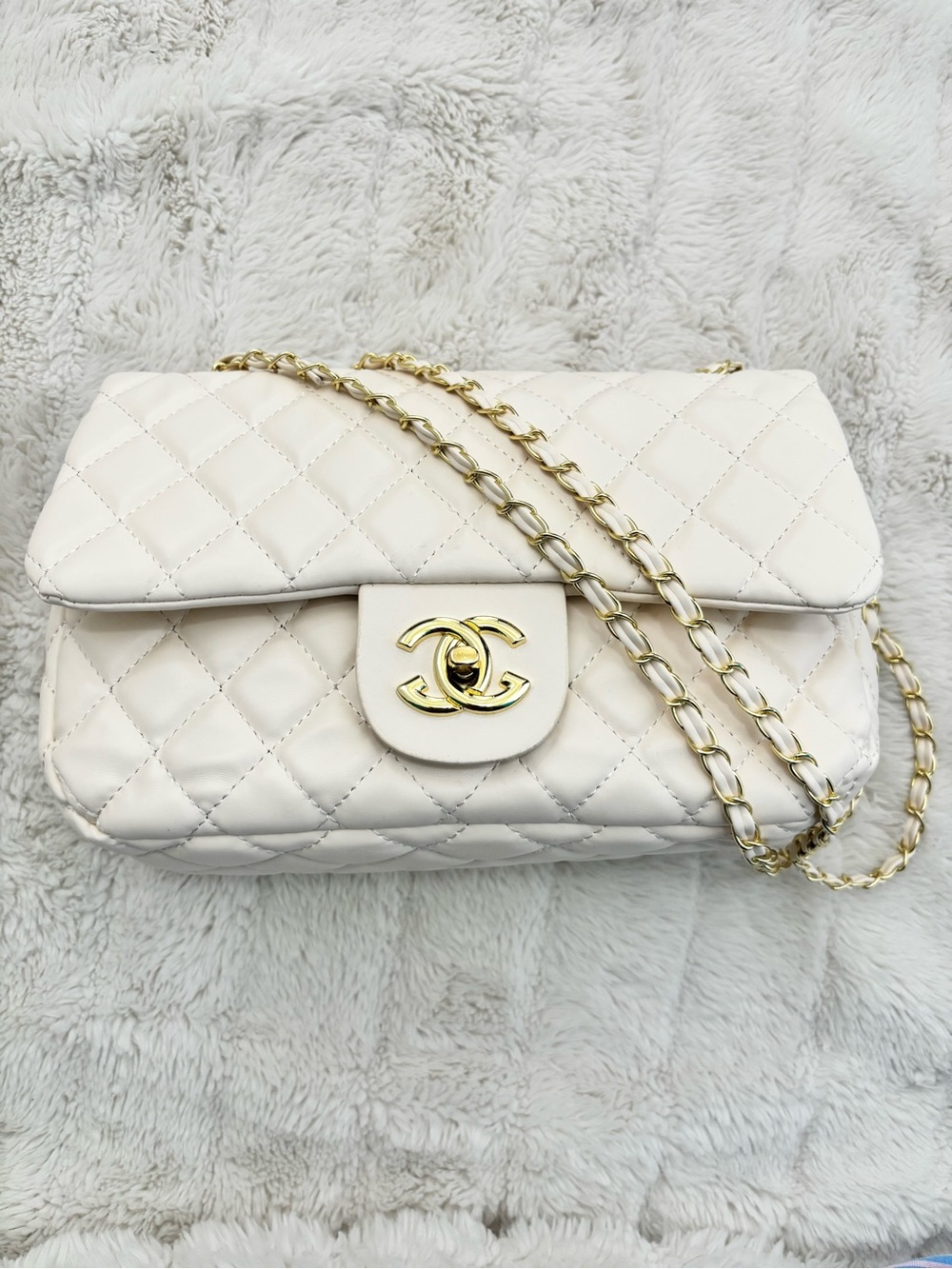 Cream Quilted Chain Shoulder Bag - Designer Style New - Picture 4 of 14